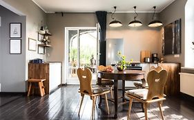 Villa B - Neuer Geist In Alten Mauern: Luxurioes Wohnen In Der Residenzstadt Gotha